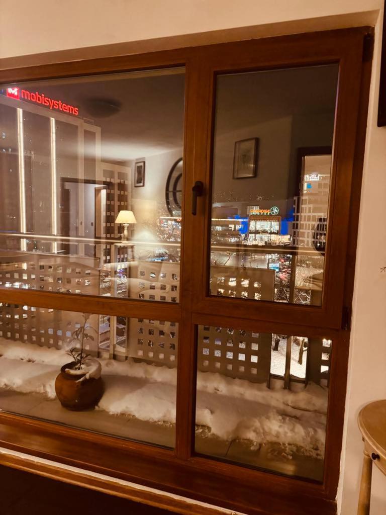 Spacious With A Mountain View, Big Balcony And Parking * Sofia